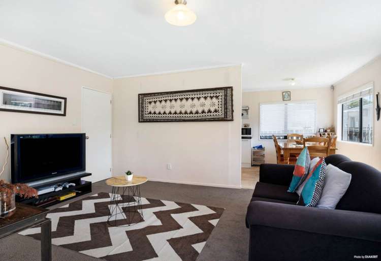 2/141 Finlayson Avenue Clendon Park_2