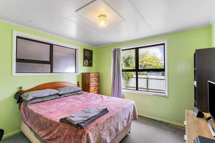 11 Hamill Road Otara_6