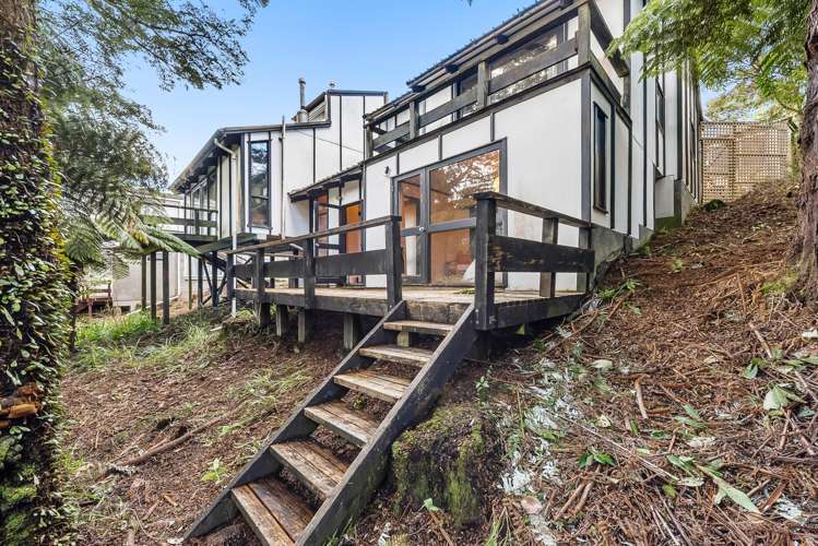 8 Freemans Way Pinehaven_21