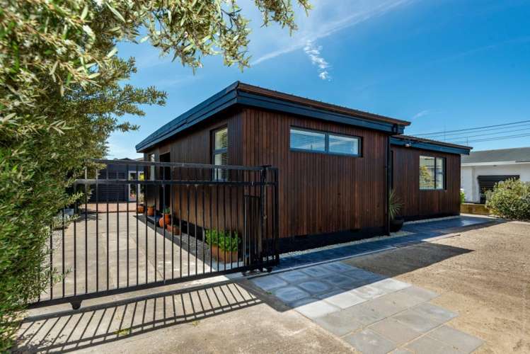 150 Beach Road North New Brighton_3