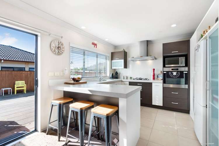 4 Bellshill Close Wattle Downs_5