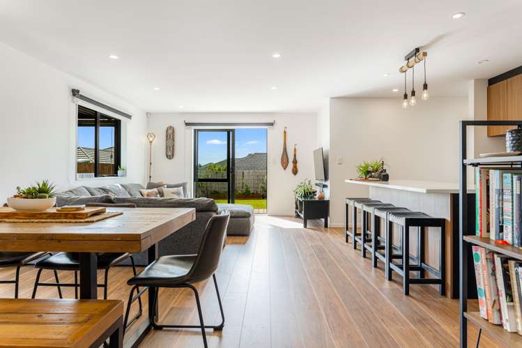 99 Station Road Kumeu_4