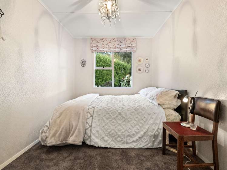 41 Sheffield Street Taieri Mouth_13