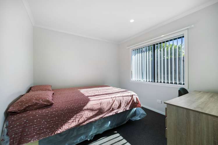 6 Southbrook Close Glenview_16