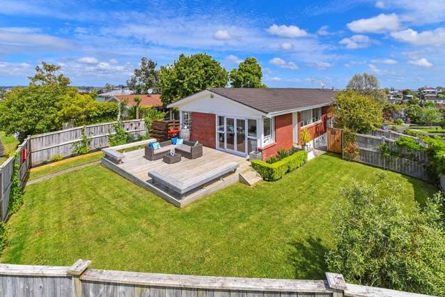 1/43 Chatsworth Crescent Pakuranga Heights_1