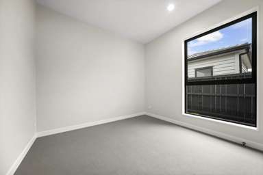 11 Pupu Crescent_4
