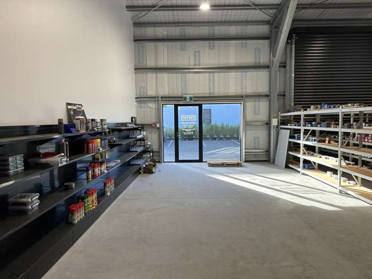 Unit 3, 1 Parakau Road Waiwhakaiho_5