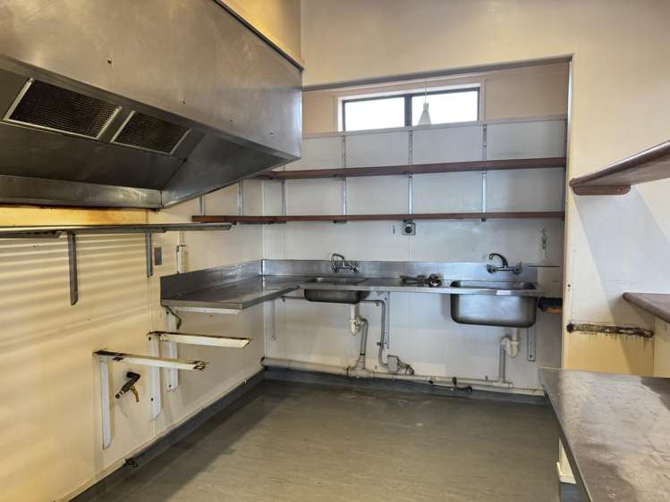 209 Marine Parade Napier South_6