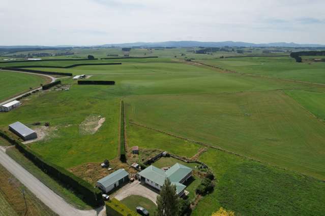 440 Downs Road South Edendale_1