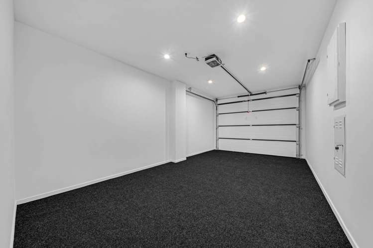 A-D/11&13 Kemp Road Massey_14