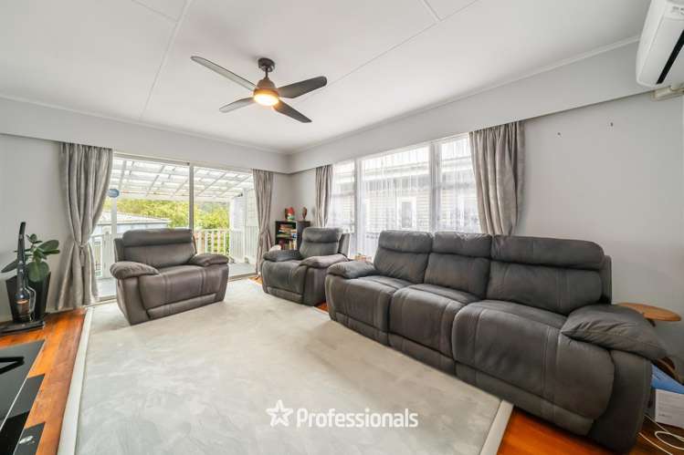 116 Coast Road Wainuiomata_1