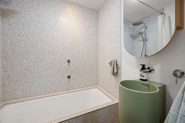 60 Grey Street Hamilton East_14