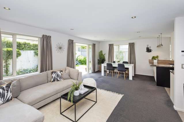 1 Strauss Place Somerfield_1
