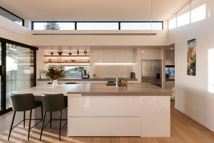 87 Marine Parade Mount Maunganui_16