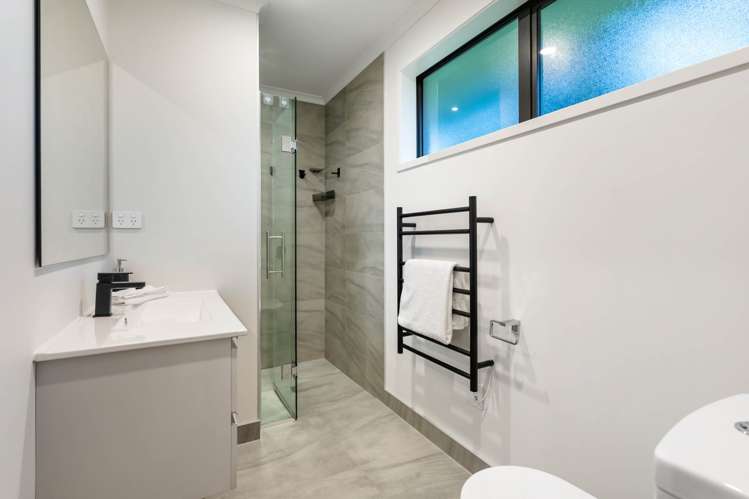 13 Old Vintners Close Rangiriri_13