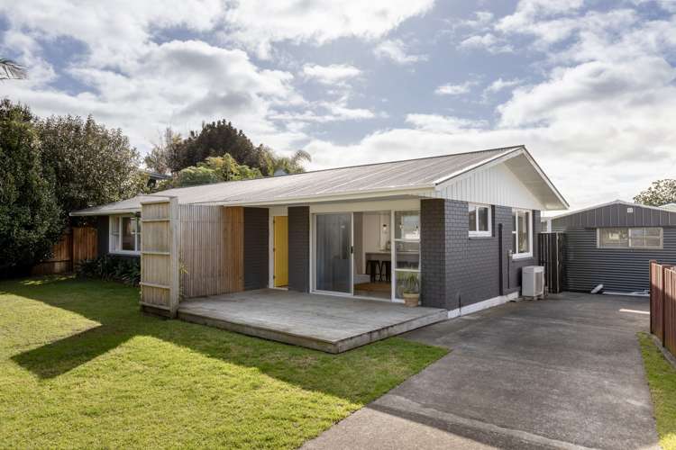 69 Emmett Street Greerton_34