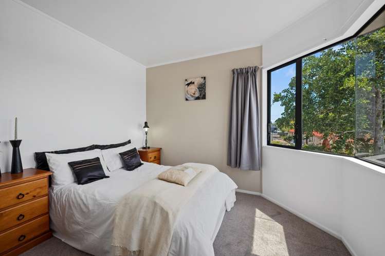 5 Kingshaven Close Mt Roskill_24