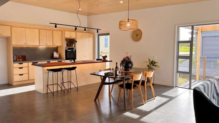 4 Mirek Street Waikanae_9