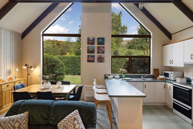 36 Adamson Drive Arrowtown_4