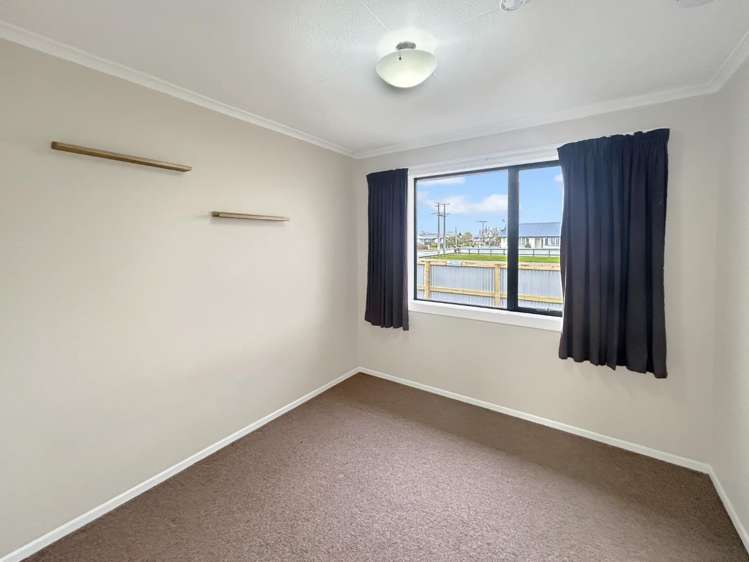 137 Edinburgh Crescent 2263_9
