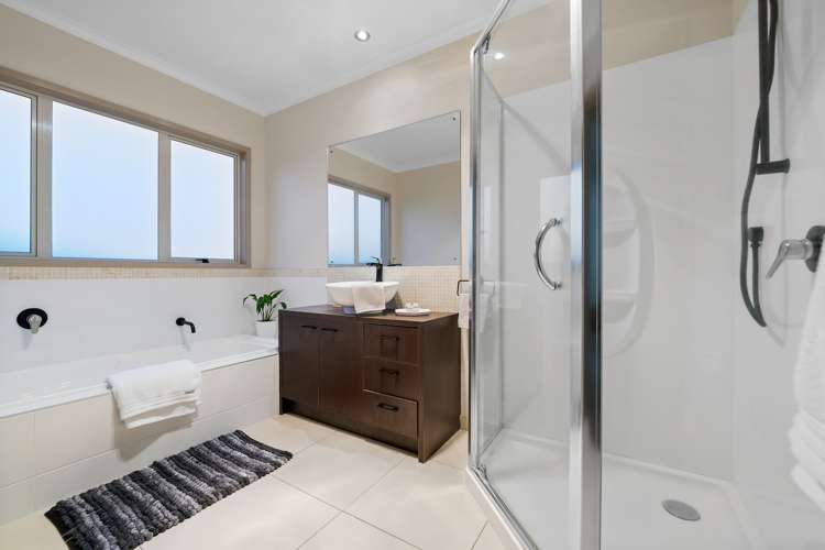 20 Skelligs Drive Flat Bush_15