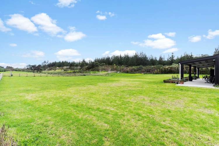 243 Waitakere Road Taupaki_14