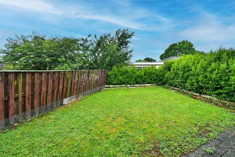 2/20 Ross Martin Court Conifer Grove_8