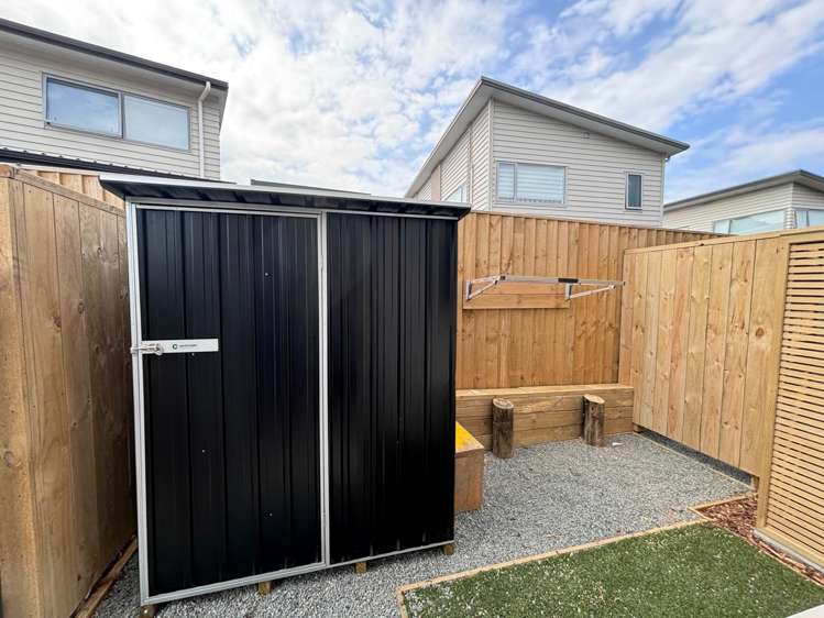 13/23 Awaroa Road Sunnyvale_8