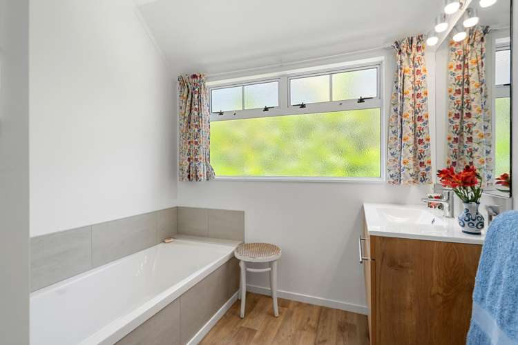 71 Carlyle Street Cambridge_17