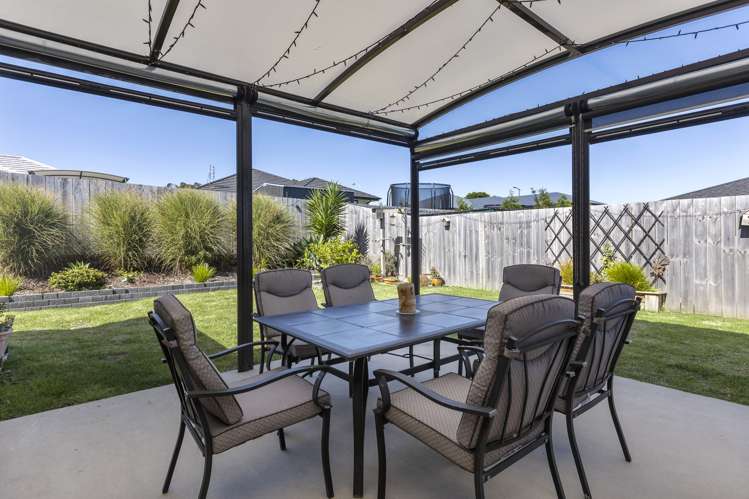 6 Opouatu Avenue Glenbrook_10