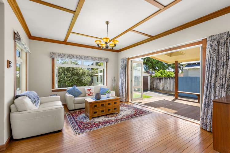 37 Naylor Street Hamilton East_8