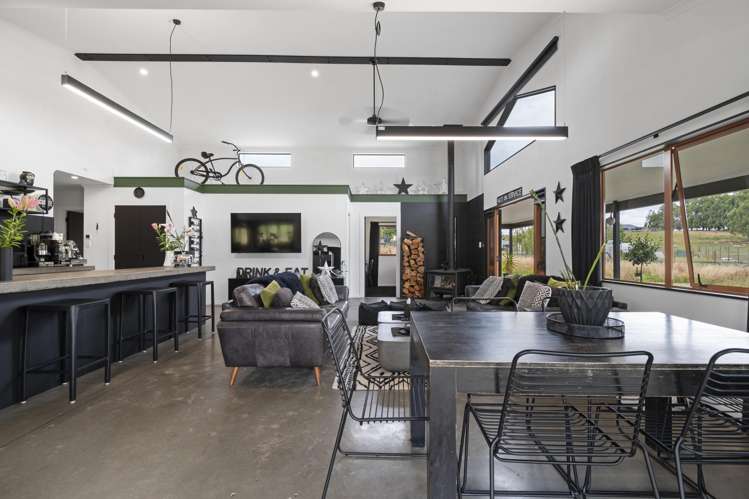 315b Ashhurst Road Bunnythorpe_16