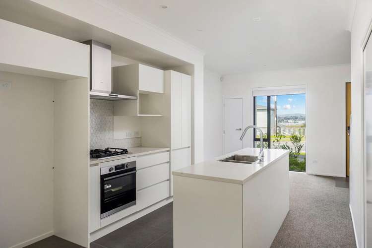 4/1 Scott Road Hobsonville_4