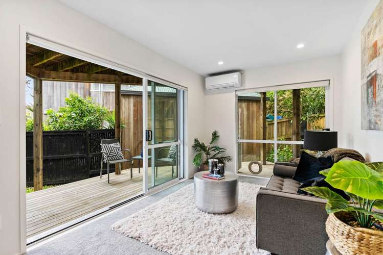 2/112 Coates Avenue Orakei_6