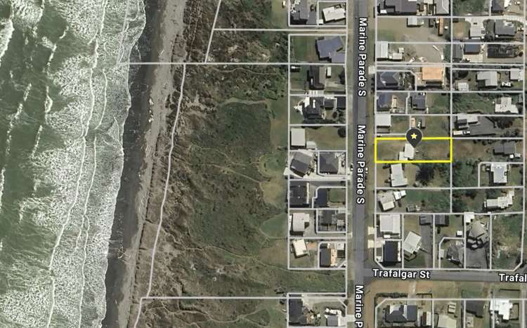 23 Marine Parade South Foxton Beach_18