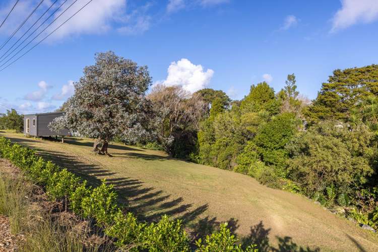 61 Hauraki Road Leigh_13