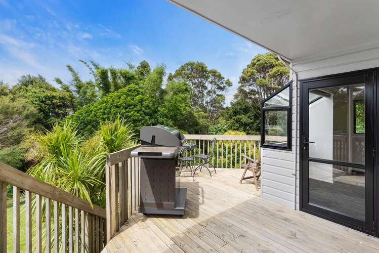 86 Wade River Road Stanmore Bay_29