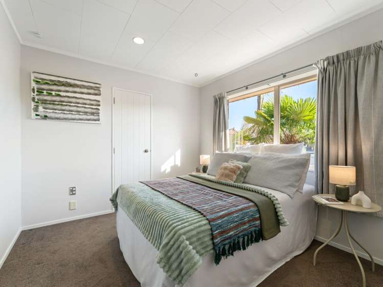 11 Graham Tagg Close Pahurehure_19