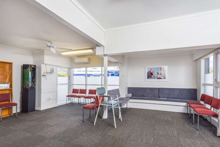 308 Lake Road Hauraki_12