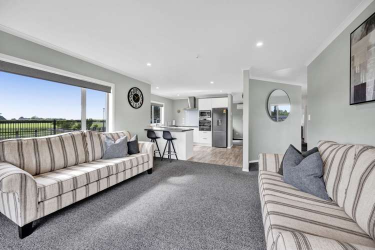 7 Mercade Close Stratford_23