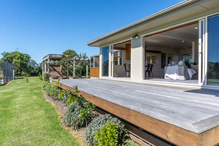 156 Pukehina Beach Road Pukehina_25