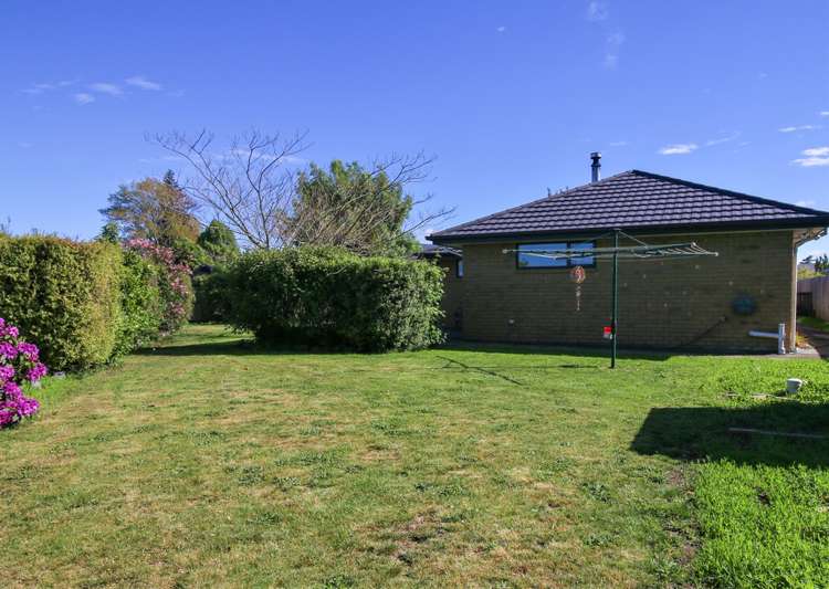 17 Stanwood Grove Darfield_16