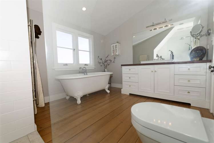 10b Higham Road South Head_18