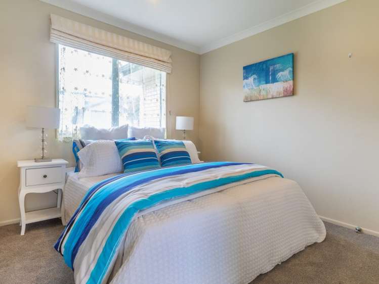 19 Sapperton Drive Henderson_15