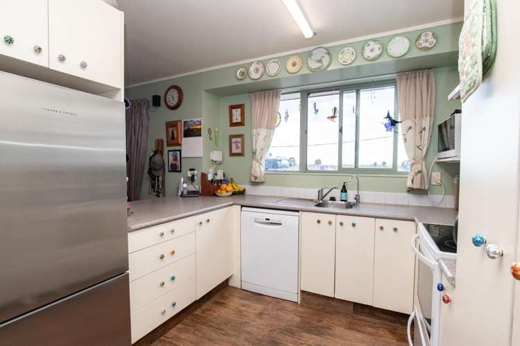 53 River Road Ngatea_6