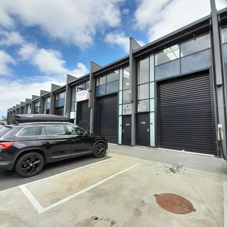 2/24 Harrison Road Mt Wellington_1