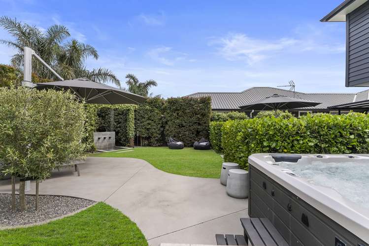 84 Liberty Crescent Beachlands_13