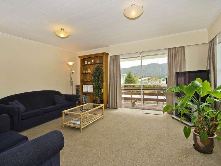 14 Naseby Grove Wainuiomata_15