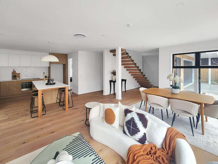 C/8 Maire Street 1378_6