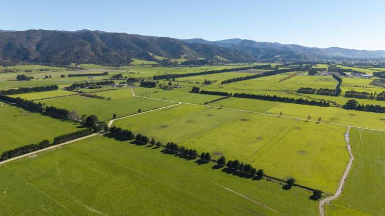 22 Bartons Road Featherston_0